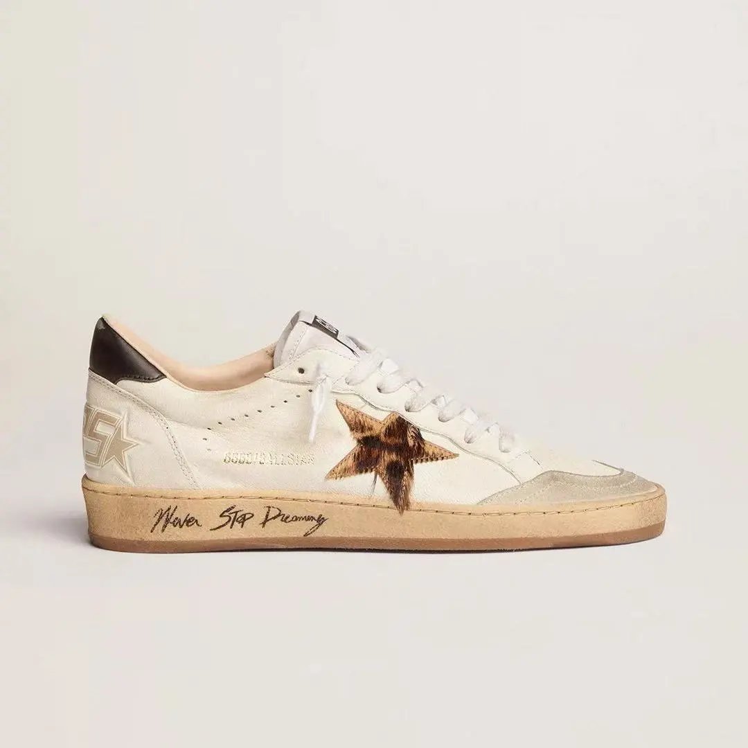 Black tailed leopard print star